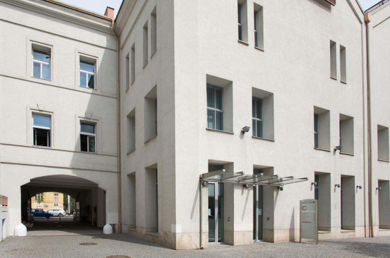 Teichmann Premium Apartments Прага Екстериор снимка